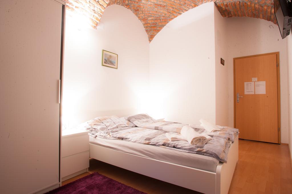 Guest house Nokturno 3*